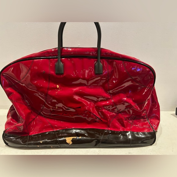 Patent leather Miu Miu travel bag - Picture 4 of 11